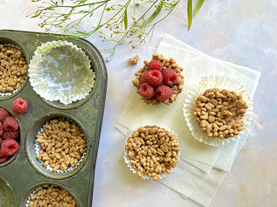 PUFFED RICE BITES WITH PEA BUTTER AND HONEY